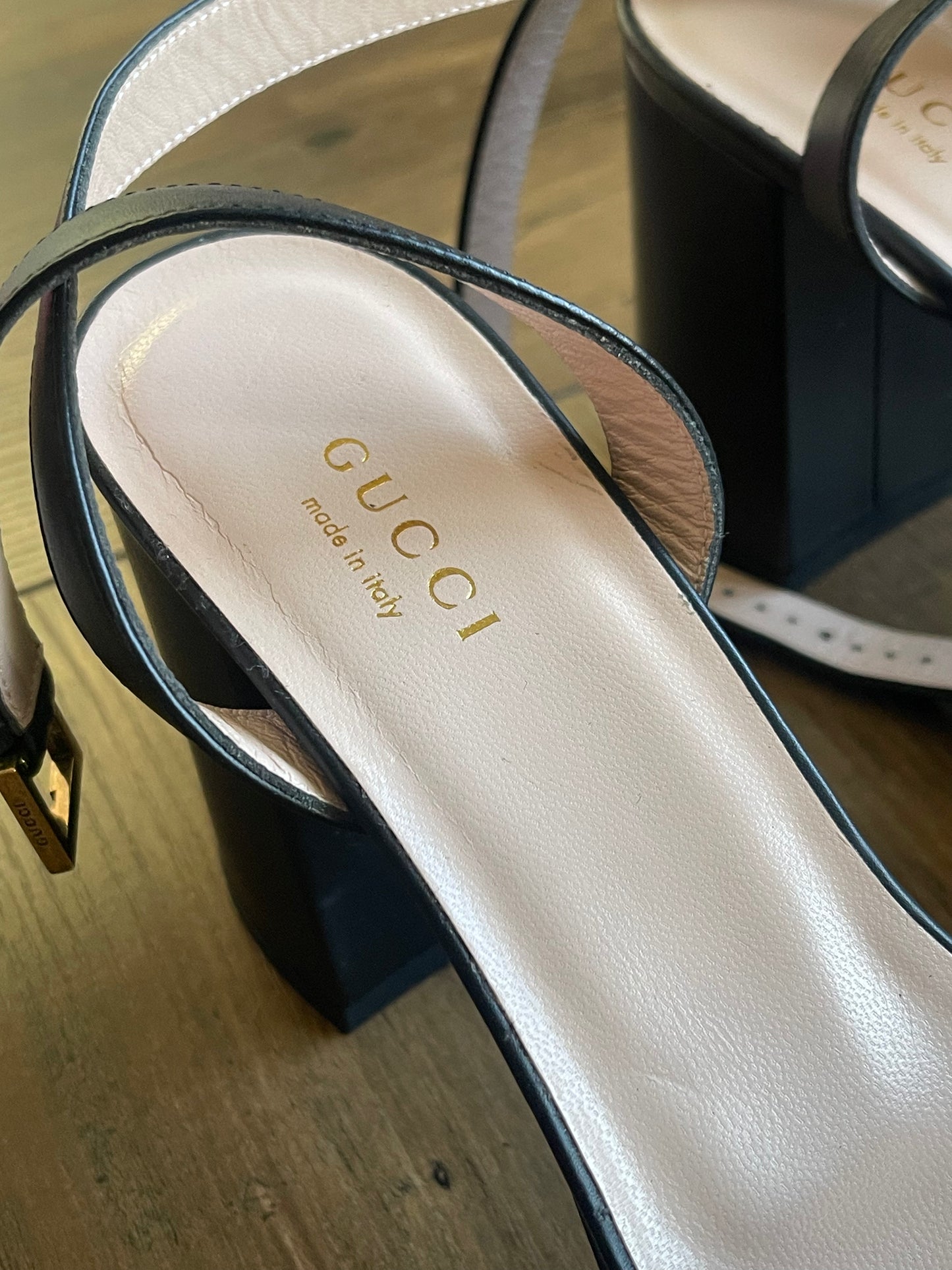 GUCCI DOUBLE G SIZE 5