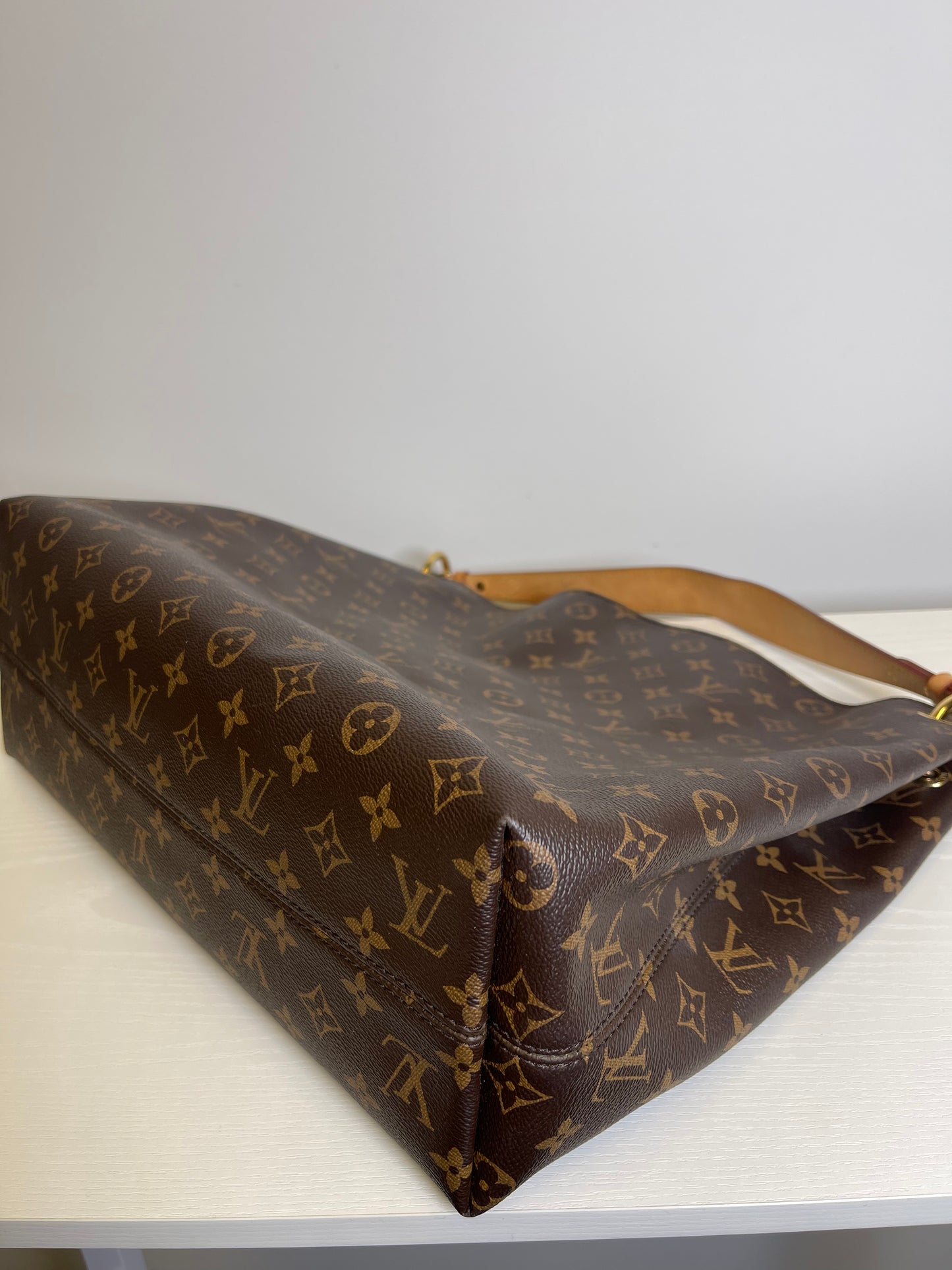 LOUIS VUITTON GRACEFUL MM